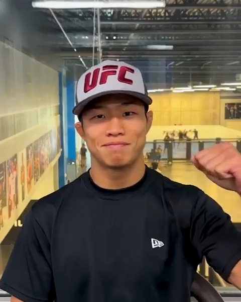 ROAD TO UFCシーズン1でUFC契約を勝ち取った中村倫也 中村倫也 Nakamura Rinya から、日本を代表してシーズン4️⃣に挑む選手たちに激励メッセージ😉 #吉田開威 #山内渉 #伊藤空也 #井村塁 #青井人 #中村京一郎 #神谷大智 #エフェヴィガヤニック雄志 #松田亜莉紗 #佐藤生虎 👊 #RTU4 📅5月22日(木)23日(金)