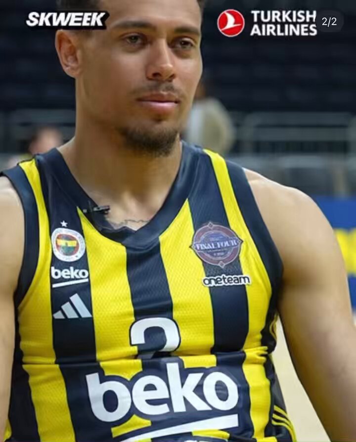 S:Bu sezonun en iyi 5 guardını seç Wade Baldwin: (sıralı şekilde değil) Mike James Kendrick Nunn TJ Shorts Kevin Punter Wade Baldwin Kendisini en son söylemesinin ardından; Spiker: Ben de kendini unuttuğunu söyleyecektim.. Baldwin: Hayır, hayır..(gülüyor)