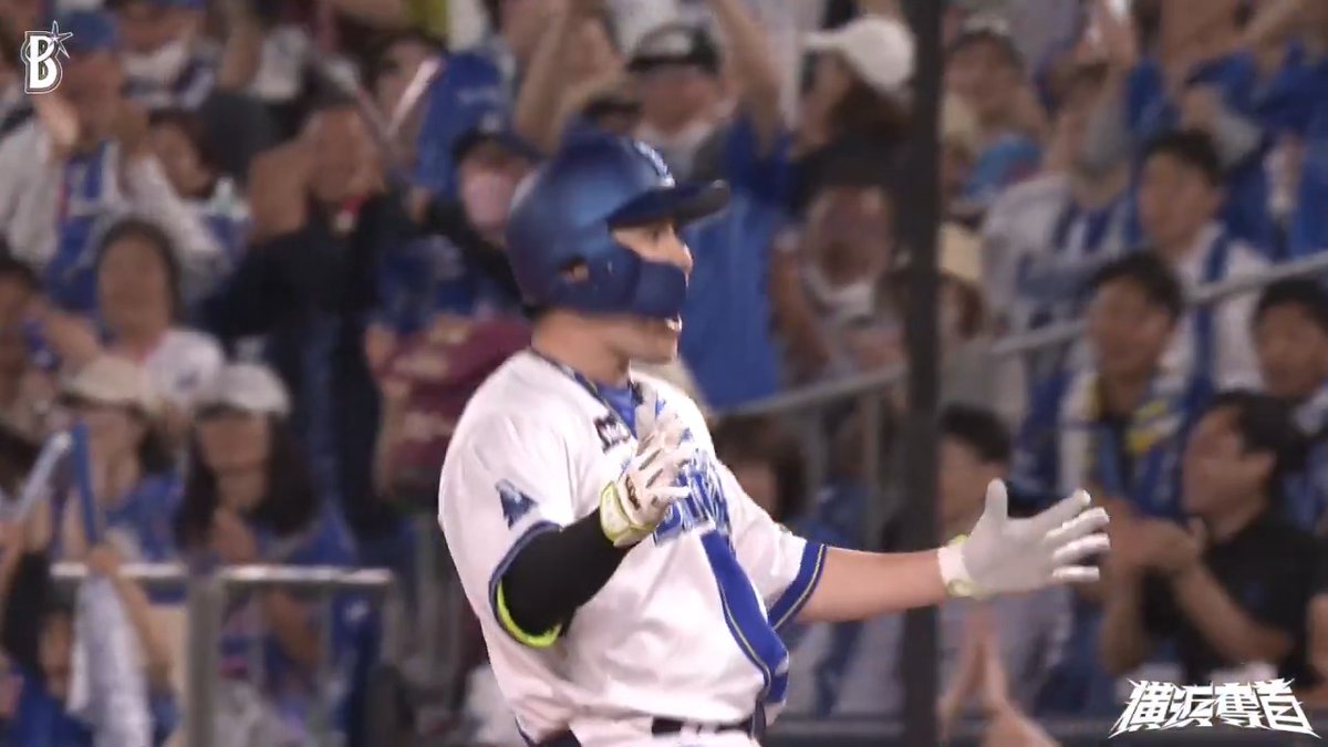 さらにチャンスで #佐野恵太 選手がライトへタイムリーヒットを放ち同点についに追いつく🙌🙌🙌 7回裏 DB 5 - 5 D #横浜奪首 #baystars