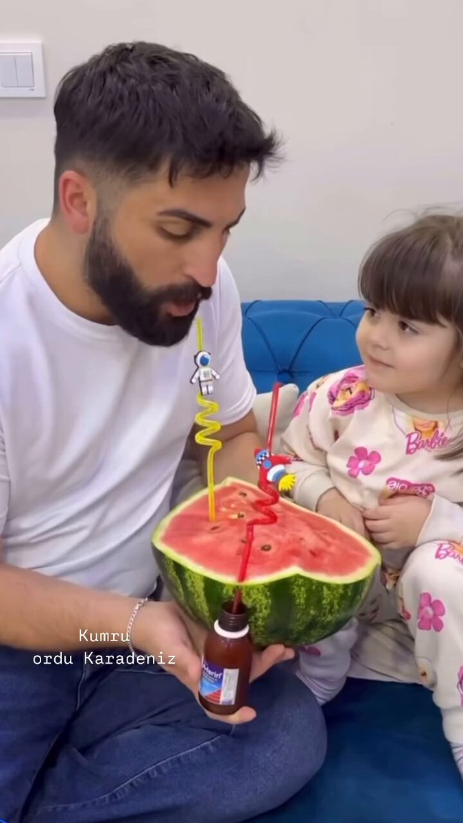 The girl got scammed 😢🤣