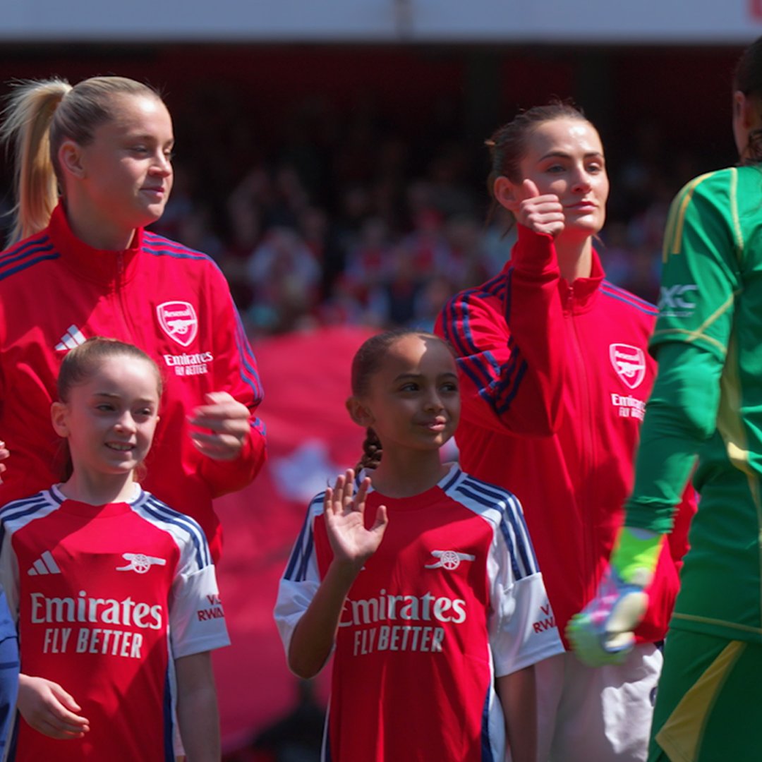 The final chapter! 🎬 A dream come true for our young Arsenal in the Community team as they stepped onto the pitch as mascots during our final home game victory against Man United. Priceless days to remember 🤝 MastercardUK