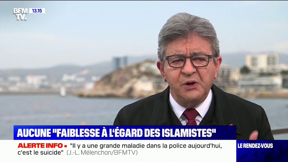 Le seul qui garde la tête froide. Jean-Luc Mélenchon est le dernier espoir d’en finir avec les élucubrations des néolibéraux prêt à tout y compris fracturer le pays pour garder le contrôle du magot Un gaulliste 🇫🇷 #Islamisme #islamophobie #FreresMusulmans
