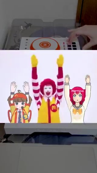 ルビィちゃん！ はーい！ 何が好き？ チョコミント よりも ハ ン バ ー ガ ー