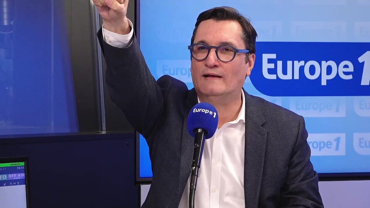 « Je ne suis pas fier, il ne faut pas le faire » 😅 : Olivier Dartigolles et un ami ont coupé l’électricité de tout un quartier pour rentrer en boite de nuit, dans #OMSLT avec Cyril Hanouna sur #Europe1.