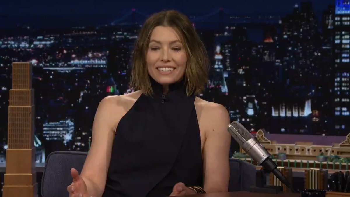 .Jessica Biel drives fast cars in Matchbox! #FallonTonight