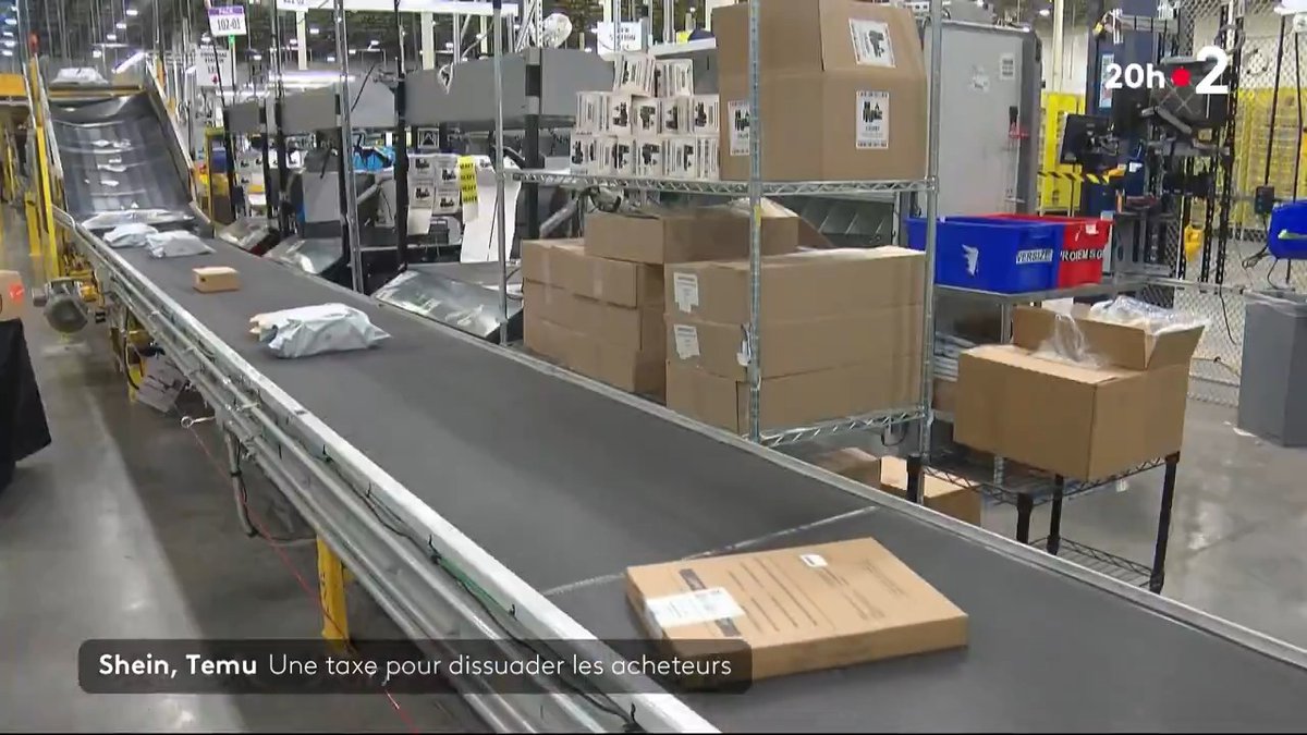 📦🇨🇳 L’UE propose de faire payer 2 euros de frais de port pour chaque petit colis chinois qui entre en Europe. 145 paquets, dont 91 % en provenance de la Chine, arrivent chaque seconde sur notre continent. #JT20h