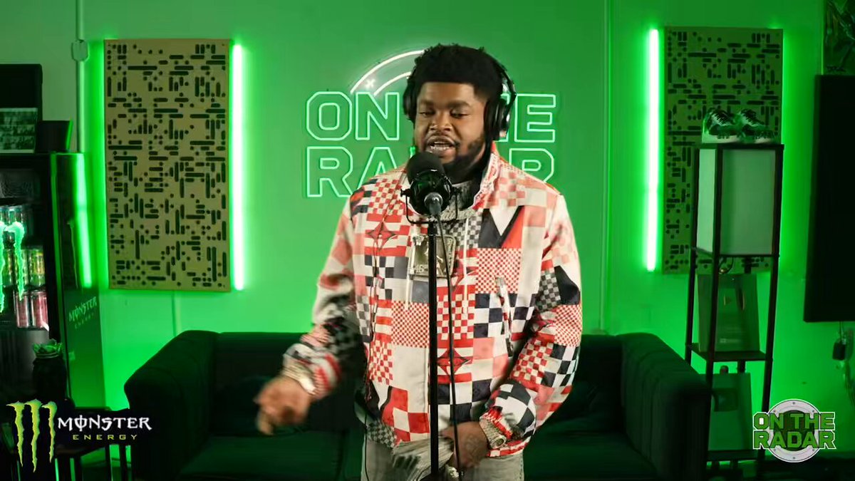 ON THE RADAR OUT NOW ‼️ On The Radar Radio With Gabe P DLOW CURRY DELUXE FRIDAY 🦈 😤