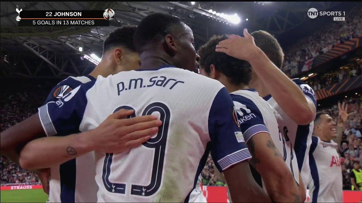 FIRST BLOOD SPURS! ⚽️ It's scrappy but they won't care! Brennan Johnson claims it as he takes full advantage of carnage in the box to put Spurs ahead in the Europa League Final 🤩 📺 TNT Sports & discovery+ UK