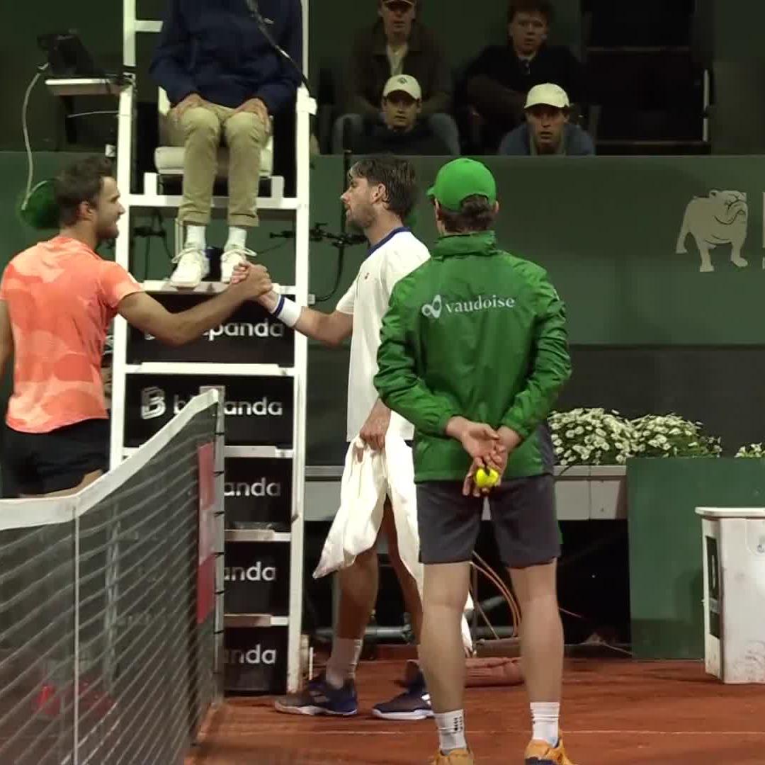 Tough Exit for Tomas 🤕 Last year's finalist retires at 6-3 2-6 3-4, as Norrie books the last QF spot in Geneva! #gonetgenevaopen