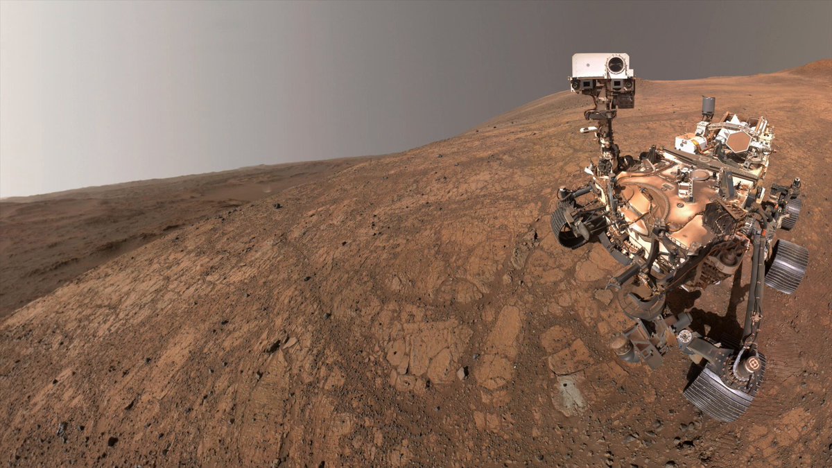 Let's zoom in on some more details 🔍 - The rock-blasting laser/camera, SuperCam - Weather sensors - Microchips engraved with the names of nearly 11 million Earthlings See a list of many more details, and learn all about what they show: