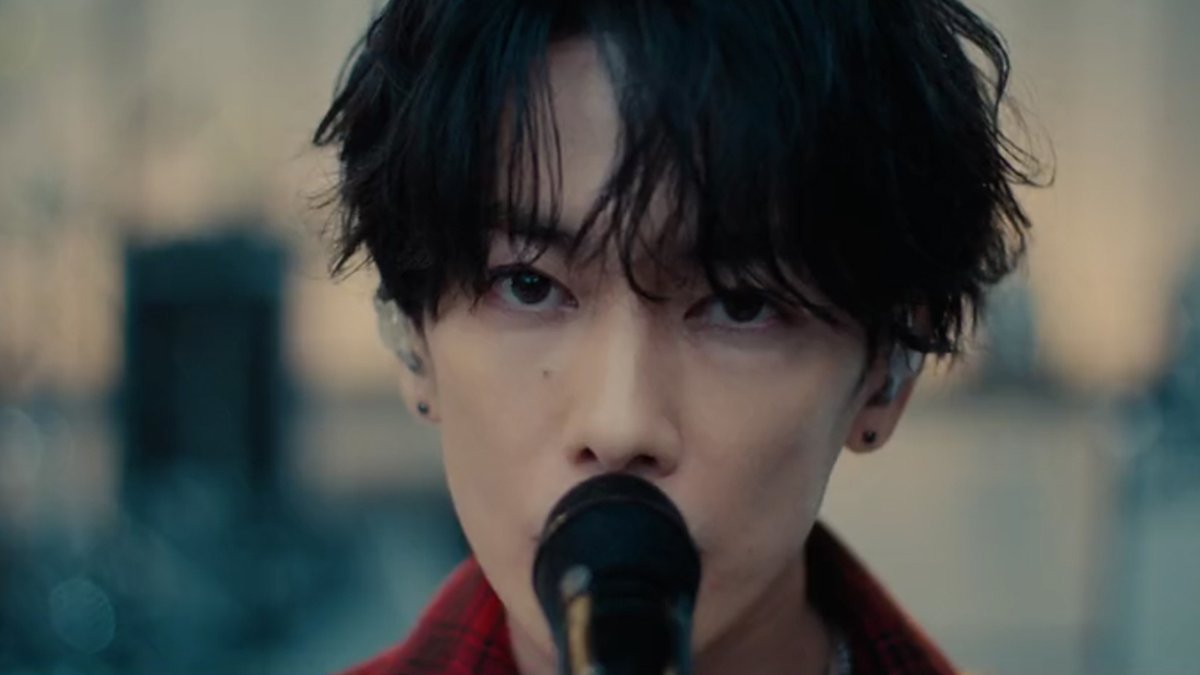 When a drummer is kicked out of her band, she meets a brilliant musician who invites her to join his new ensemble, TENBLANK. A band that quickly takes the world by storm... Glass Heart premieres July 31. Starring Takeru Satoh, Yu Miyazaki, Keita Machida, Jun Shison, and Masaki Suda.