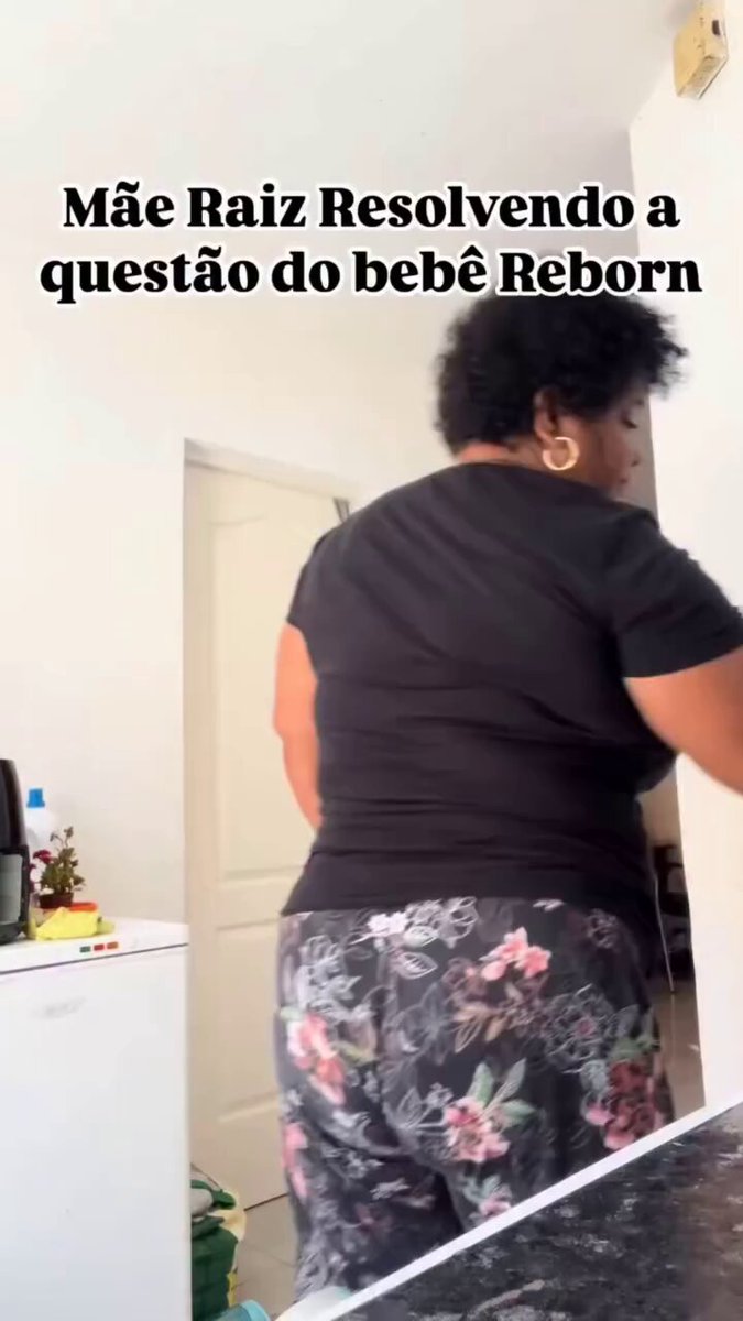 Invocação do mal - bebê reborn. 😂😂