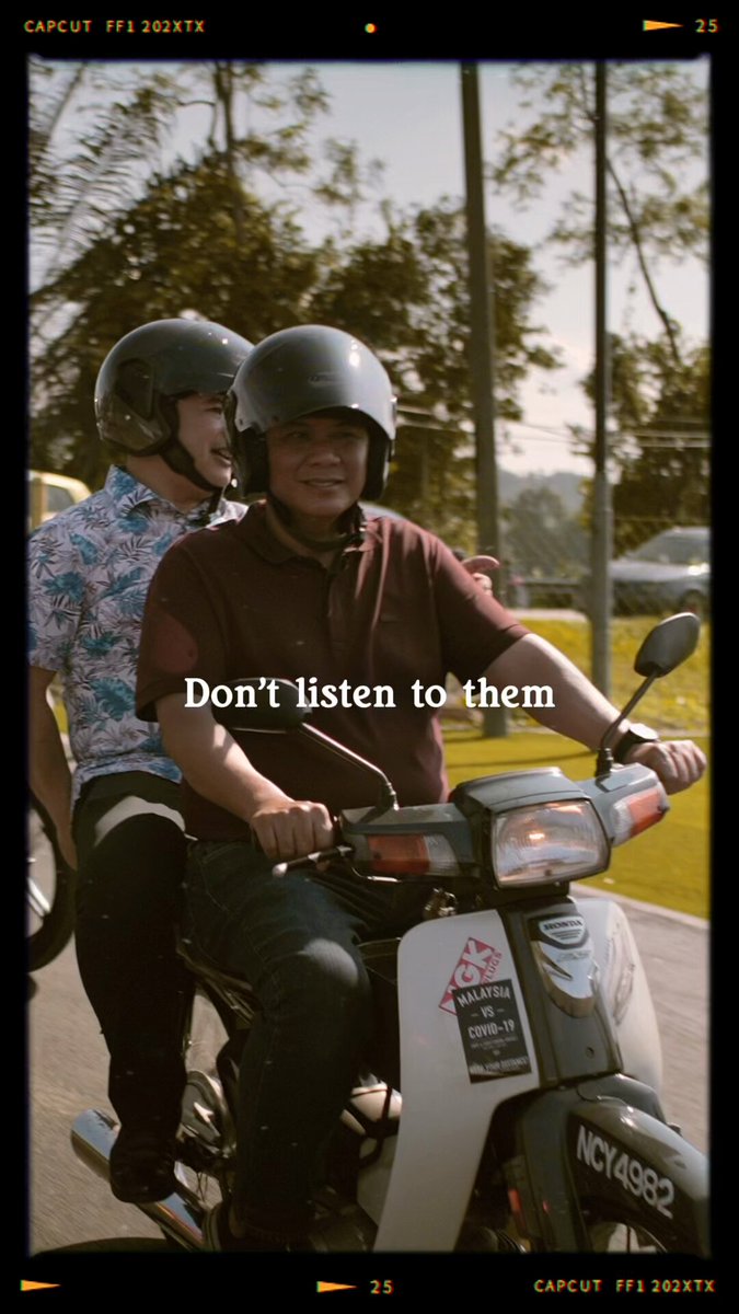 Teringat dulu masa satu program kat Negeri Sembilan, Tok Min pernah bawa saya naik motor 😄 Saja throwback sikit, compile video dan gambar ikut trend lagu TikTok. Sekali-sekala layan juga, ha3.