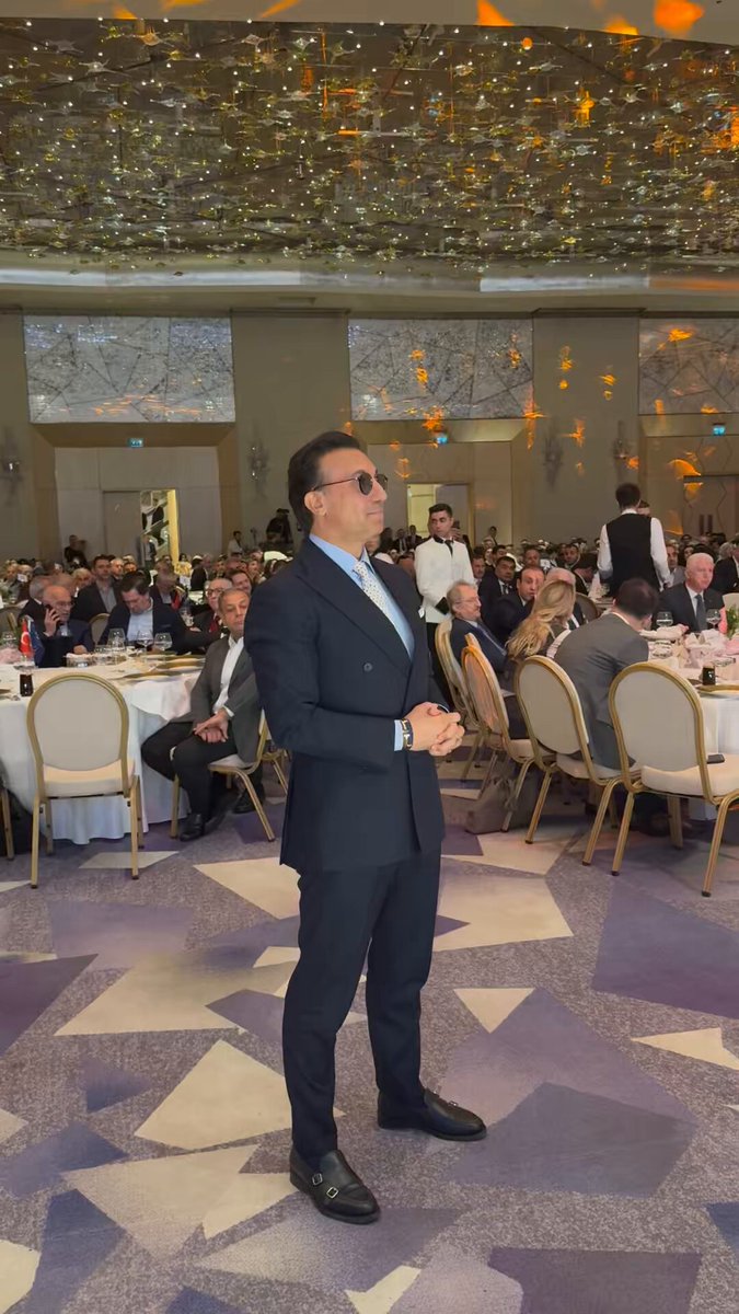 Dosso Dossi Holding olarak 2024 yılı Türkiye Tekstil Hazır Giyim İhracat sıralamasında 16.sırada yer almanın büyük gururunu yaşıyoruz.Tüm emegi geçen çalışanlarımız ve üretici firmalarımıza sonsuz tesekkürlerimizi sunuyoruz.