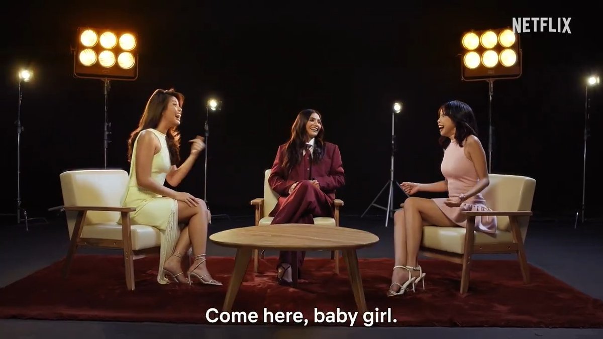 Y'know what, I kinda see it 👀 Watch the full episode of Bida/Bida on Netflix Philippines’ YouTube channel! ▶️ #BidaBida #MaymayEntrata #GabbiGarcia #LoviPoe #HappyCrush #HowToCheatDeath #GuiltyPleasure #Netflix