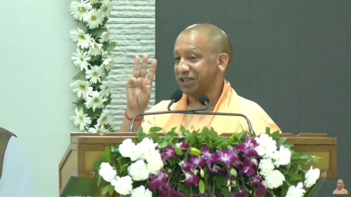 तीन अलग-अलग वीरांगनाओं के नाम पर हम लोगों ने उत्तर प्रदेश महिला पीएसी की तीन नई बटालियन का भी गठन किया है...