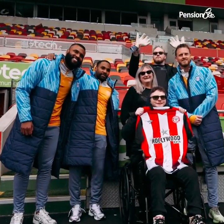 A very special day 🤗 When Nicky met Mark. Thank you PensionBee UK for making it happen ❤️