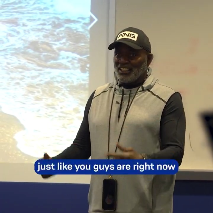 Special visit from the greatest NFL player 🐐