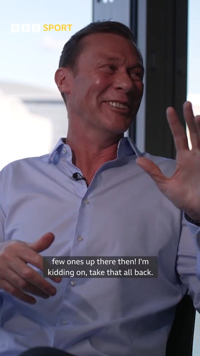 'You're one of the few up there then!' 😂 Duncan Ferguson says he should have made a 'different move' instead of going to Rangers ⤵️ #BBCFootball