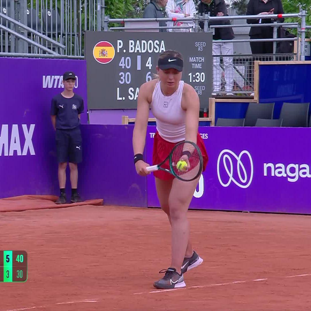 Badosa strikes back 😤 Paula Badosa takes the second set 6-3 against Samsonova. #IS25