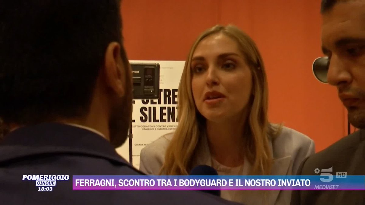 Chiara #Ferragni, scontro tra i bodyguard e l'inviato di #Pomeriggio5