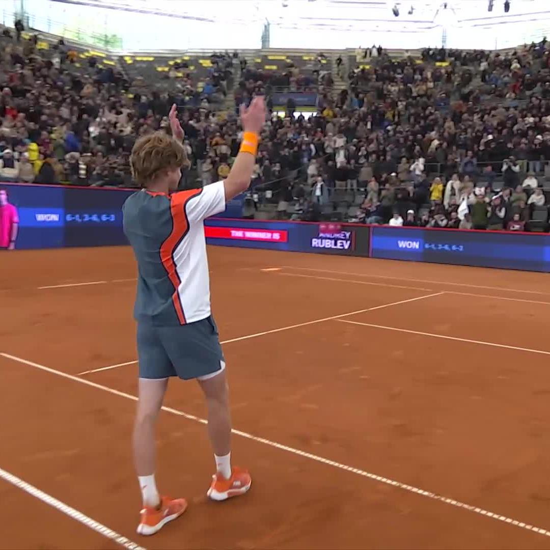 Inching closer to the ๐ Andrey Rublev overcomes Darderi 6-1 3-6 6-3 and is into the semi-finals in Hamburg! Bitpanda Hamburg Open