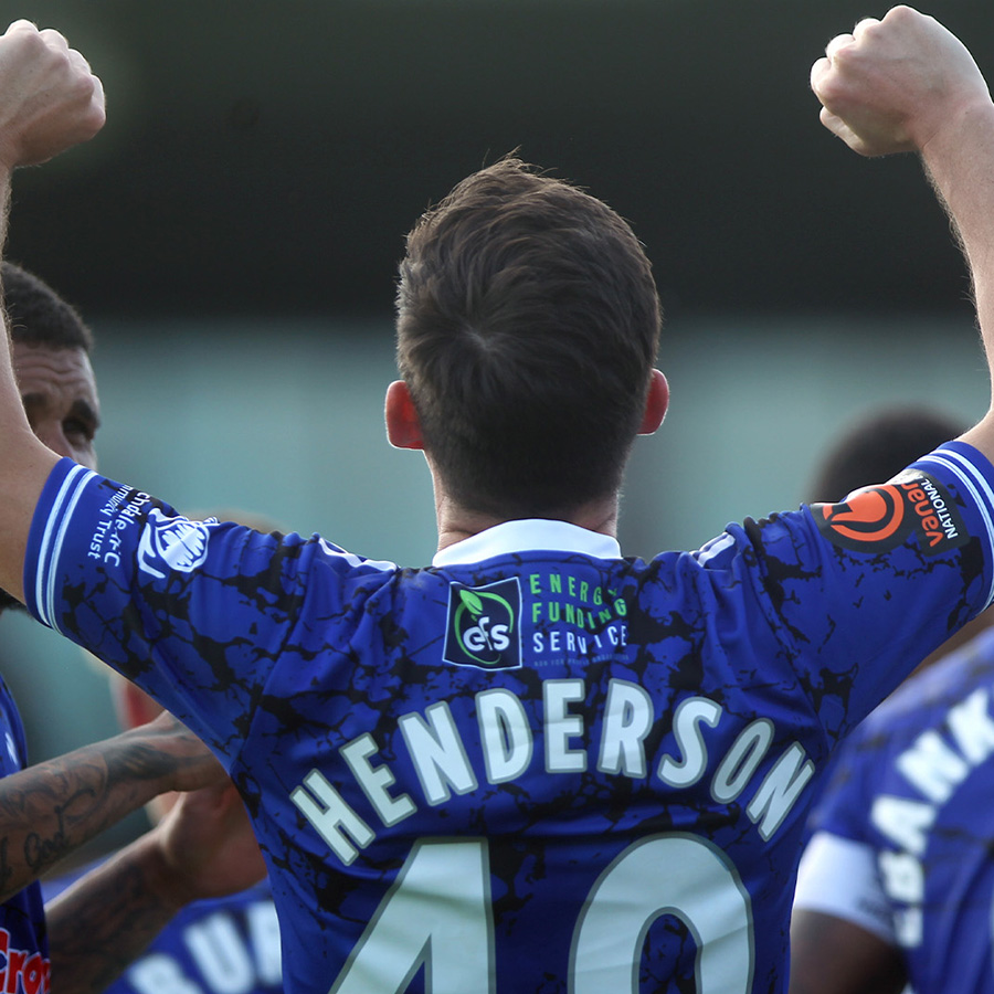 Ian Henderson. Rochdale AFC legend. 🐐💙 #RAFC