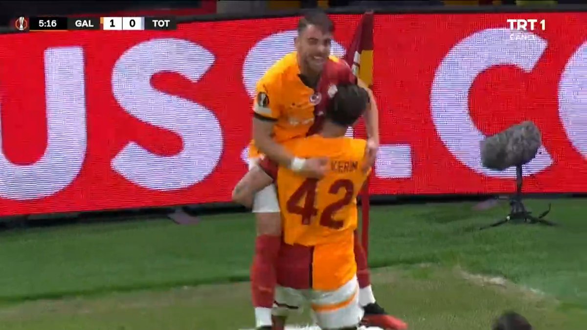 🏅 Yunus Akgün'ün Tottenham'a attığı gol, UEFA Avrupa Ligi'nde sezonun en iyi golü seçildi.