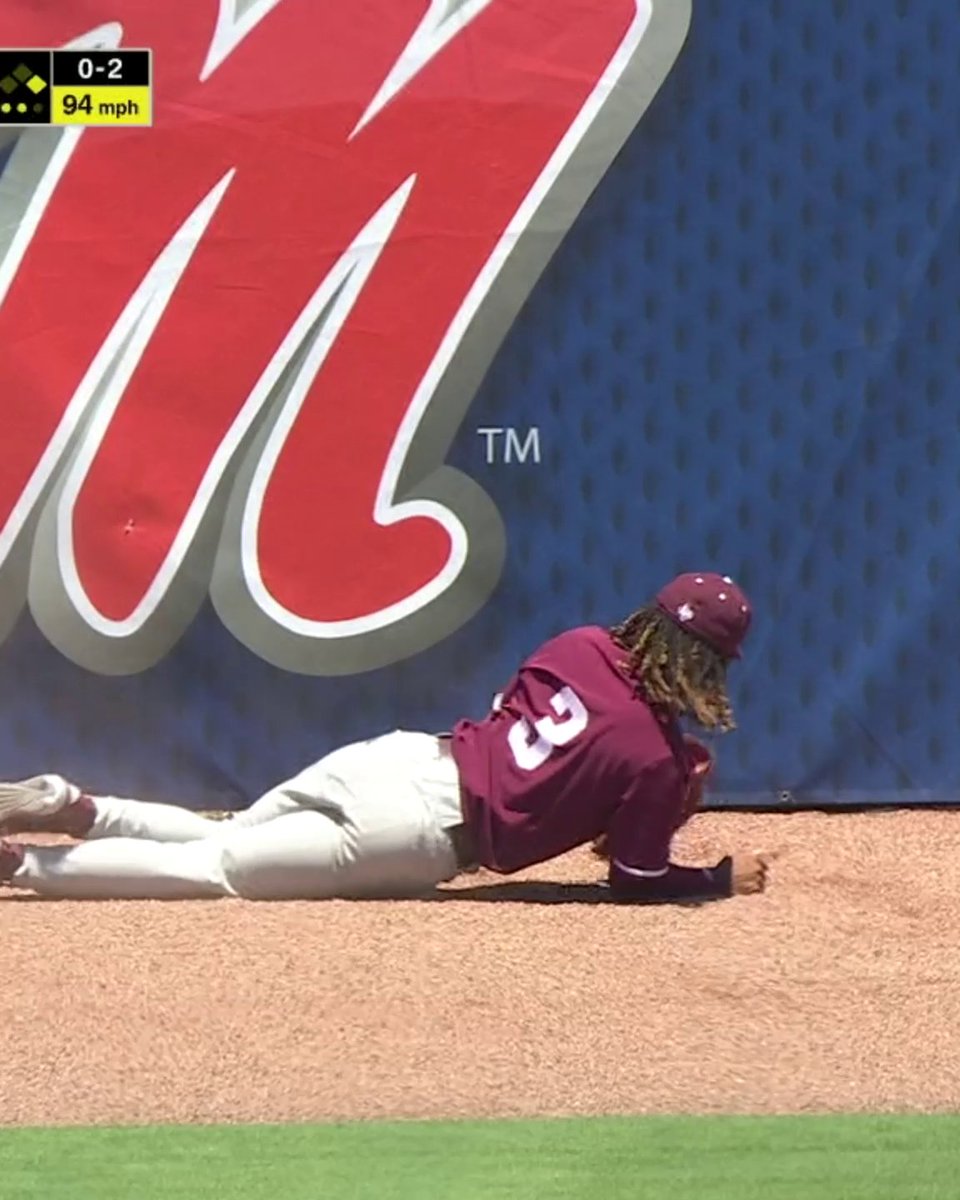 Terrence Kiell II going ALL OUT on this catch 😤 Texas A&M Baseball