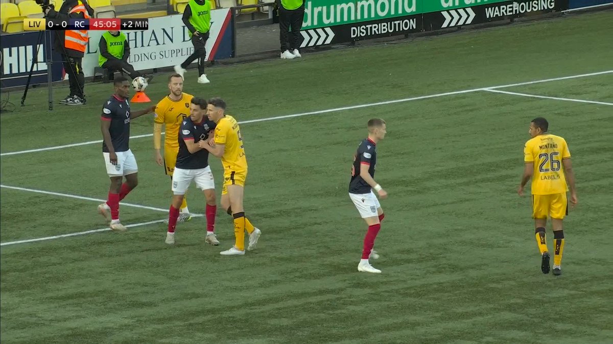🟡 LIVINGSTON LEAD! Danny Wilson finds the net from close-range - his sixth goal for the club! ⬇️