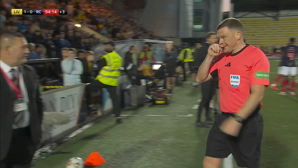 🦌 ROSS COUNTY EQUALISE AT THE VERY END! They were awarded a penalty after a VAR check - Ronan Hale makes no mistake in drilling it home! A dramatic ending at Almondvale 🔥