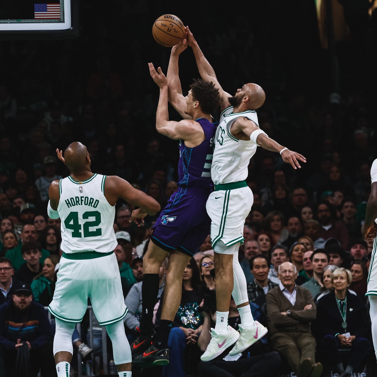 The association's best shot-blocking guard ✋🏽