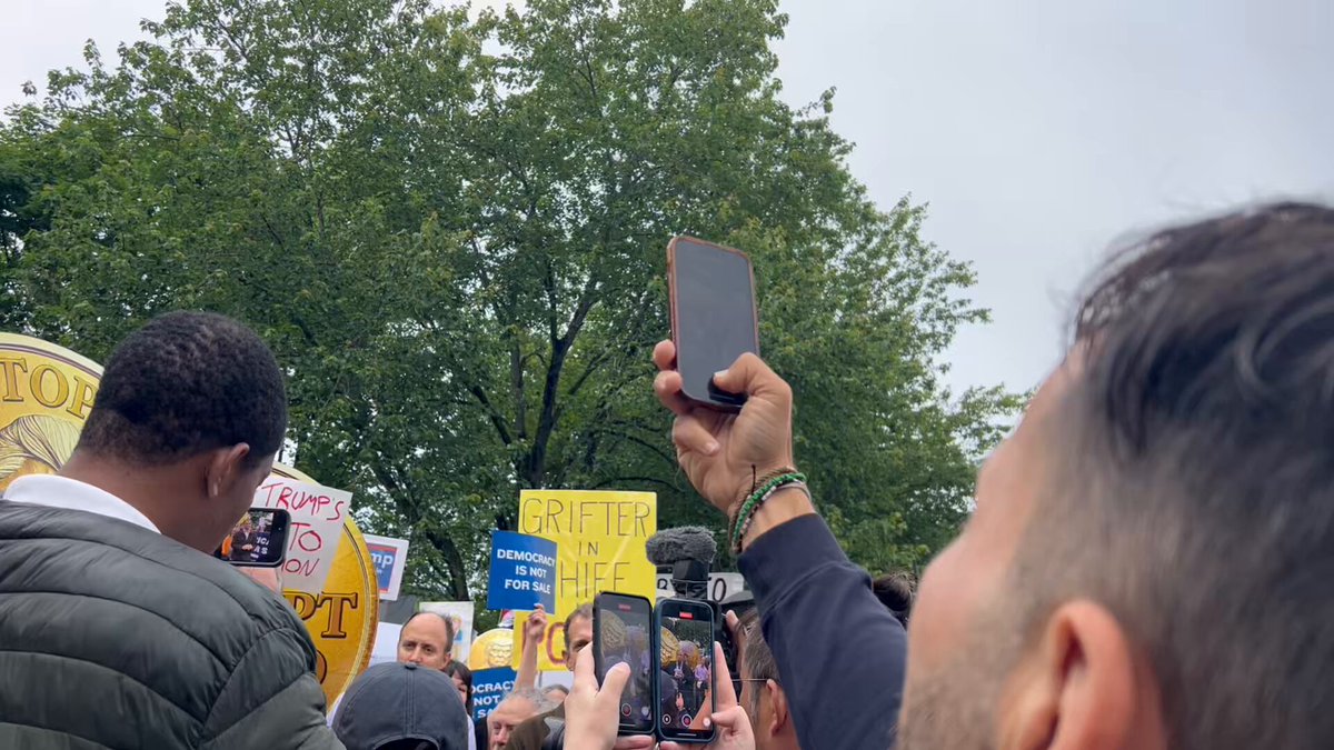 BREAKING: In a stunning moment, protestors have gathered outside of Donald Trump’s National Golf Club where Trump is holding his Memecoin dinner tonight. Americans are sick and tired of the corruption coming from this Administration.