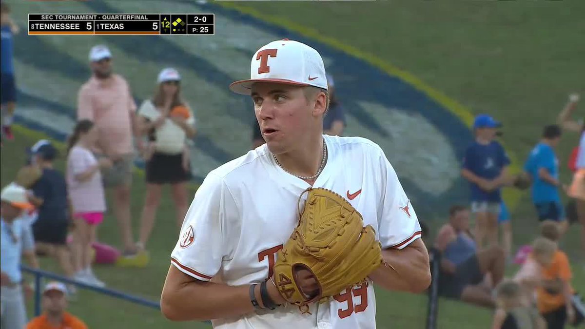 GAVIN DELIVERS AGAIN!!! 📺 #GBO // #OTH // #BeatTexas
