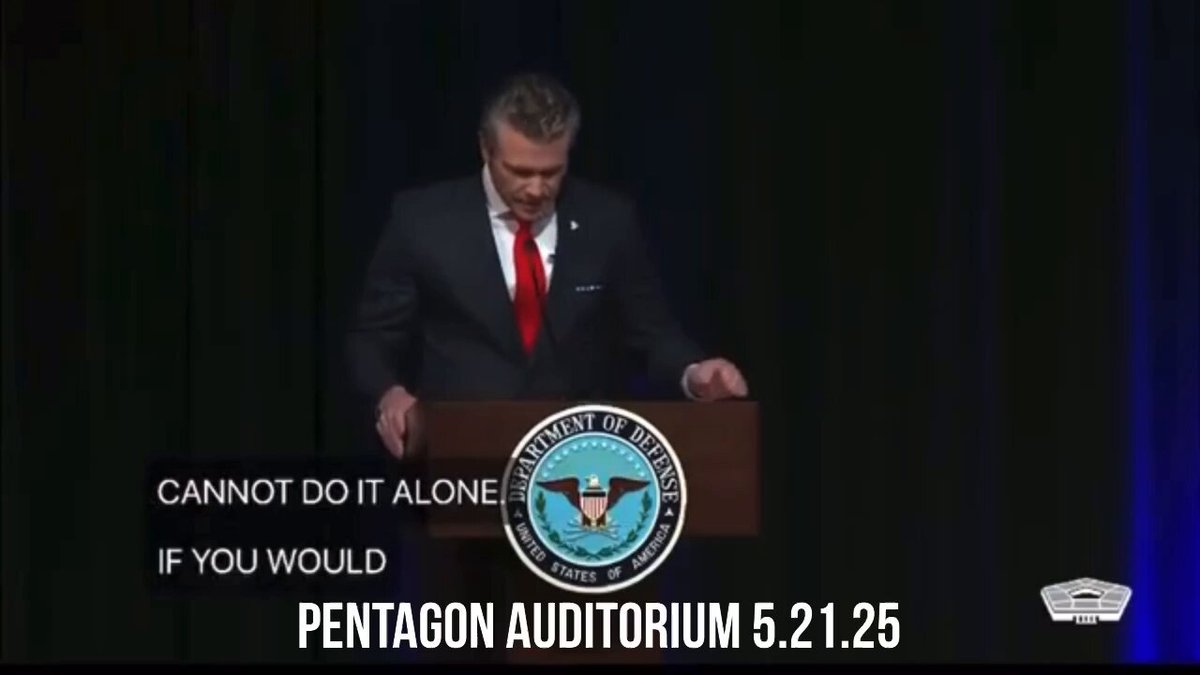 Here is drunk rapist crusader Pete Hegseth in the auditorium of the Pentagon praying to “King Jesus… in humble obedience to your law.” A few things, Pete: —We don’t have kings —You didn’t swear an oath to Jesus —Your obedience is to the Constitution —Your “pastor” is a dickbag