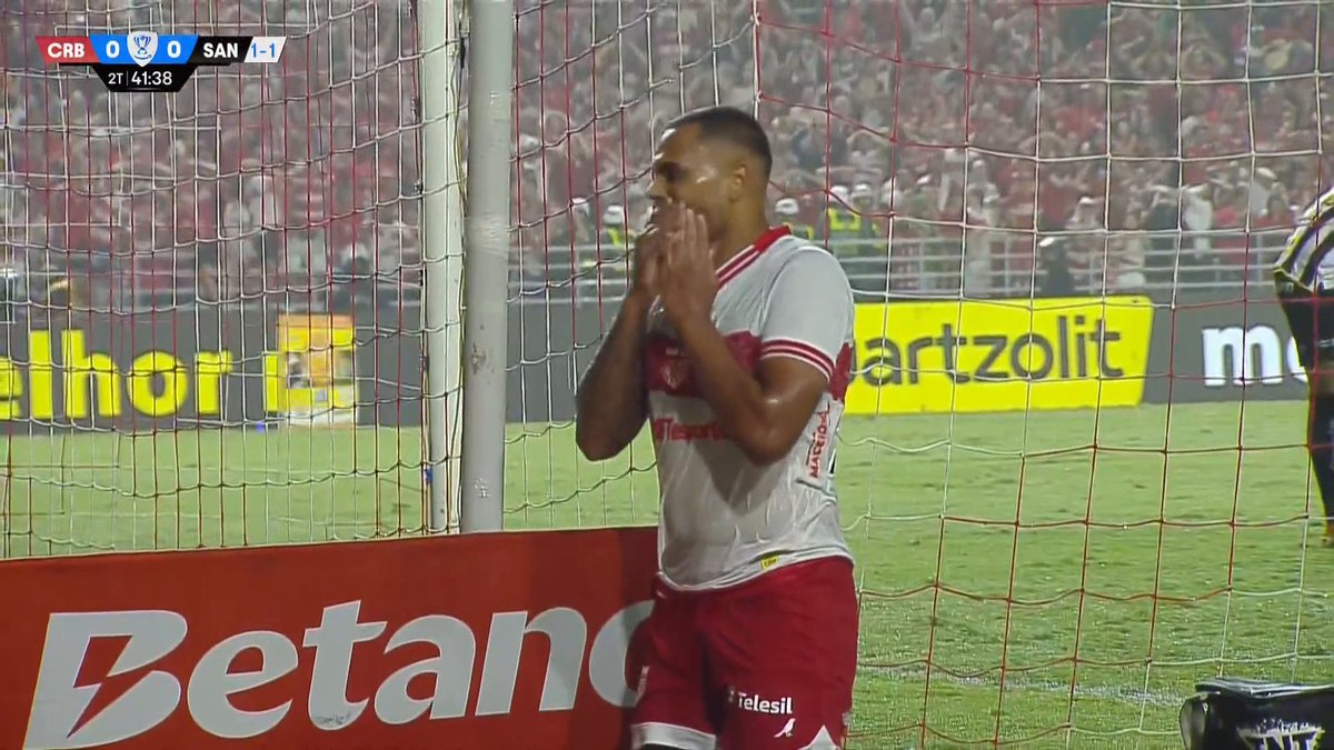 INACREDITÁVEL O GOL PERDIDO PELO CRB!