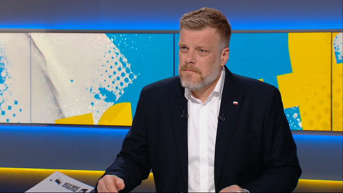 .Adrian Zandberg: Propozycja, bym został ministrem? To fejk ze strony otoczenia PO. Słowa Jarosław Kaczyński o mieszkaniach? Chyba nieaktualne w kontekście hołdu toruńskiego Karol Nawrocki. Marcin Fijołek Całość rozmowy: