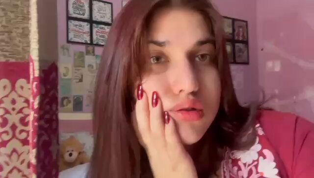 ♥️🍒🍓🍉🌶️🥀💋🍷❤️🎈🚩❣️🐦‍🔥
