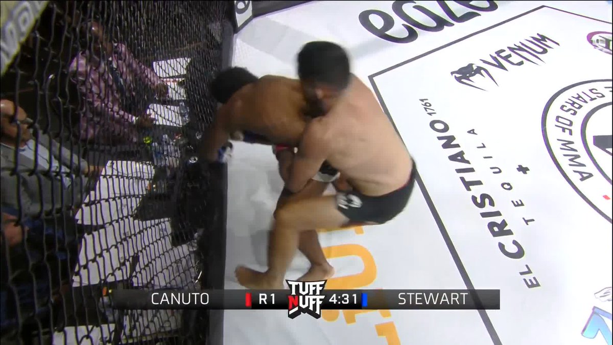 柔術世界王者ヘナート・カヌート🇺🇸MMAデビュー戦、殴りまくって蹴りまくって1R 0:50 TKO勝ち #TNU144