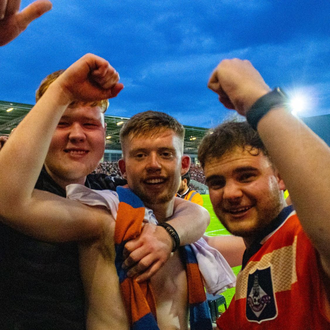 🤩 POV: You're in the away end as Latics book a place at Wembley. #oafc