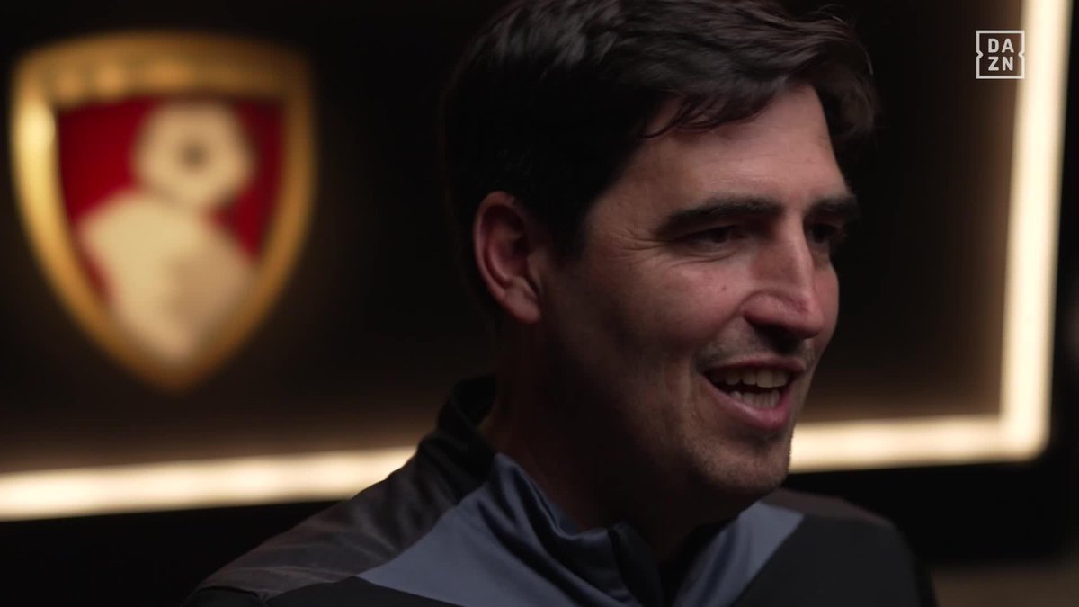 🗣️ "No le ha podido el escenario. El Real Madrid es donde quería ir" Andoni Iraola sobre Dean Huijsen... y su llegada al Santiago Bernabéu 😍 #ErasmusFC