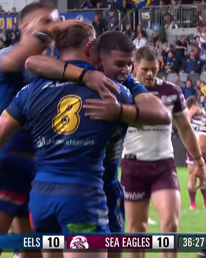 Williams runs it straight! 😤 #NRLEelsManly