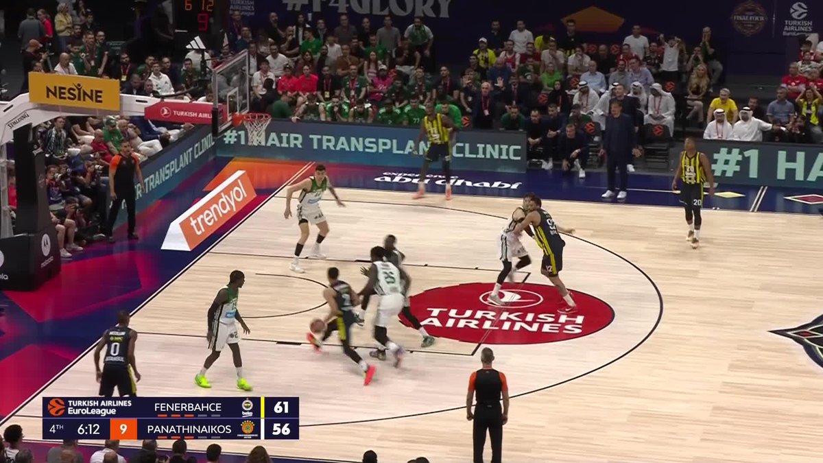 Hücumda, savunmada, tekrar hücumda! 🔥 Devon Hall her yerde! ⚡ #F4GLORY | Fenerbahçe Beko 🟡🔵