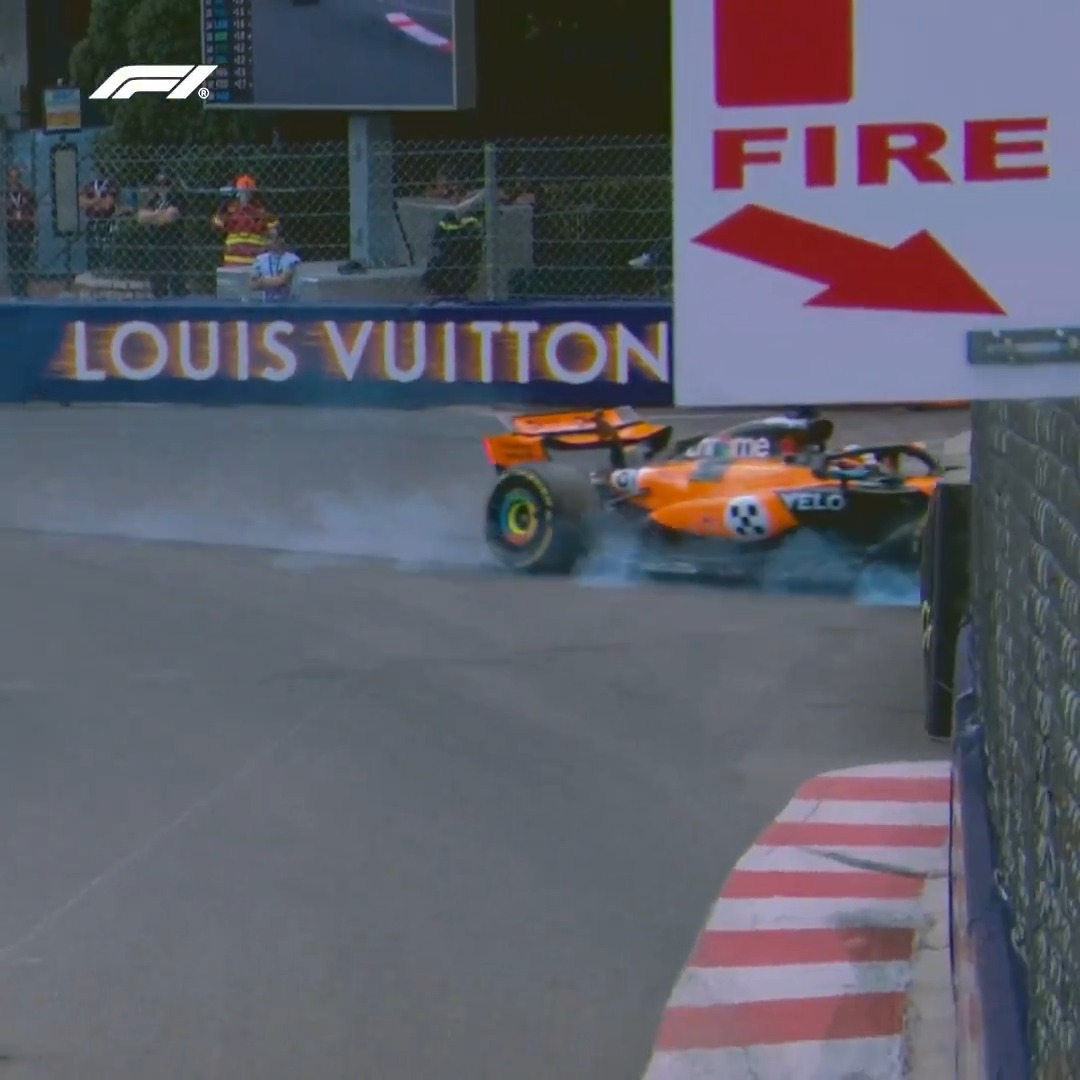 Piastri found the barriers at Turn 1 in FP2 but avoided major damage 👀 #F1 #MonacoGP