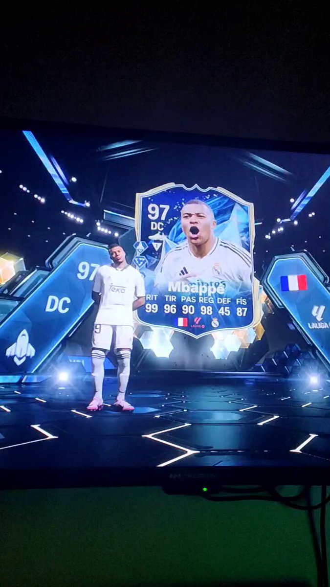 DIOOOOOOOOS MIOOOOOOOOOOOO 😍🫦 MBAPPEEEEEEEEEEEEEEEEEE 🔥🔥🔥🔥🔥