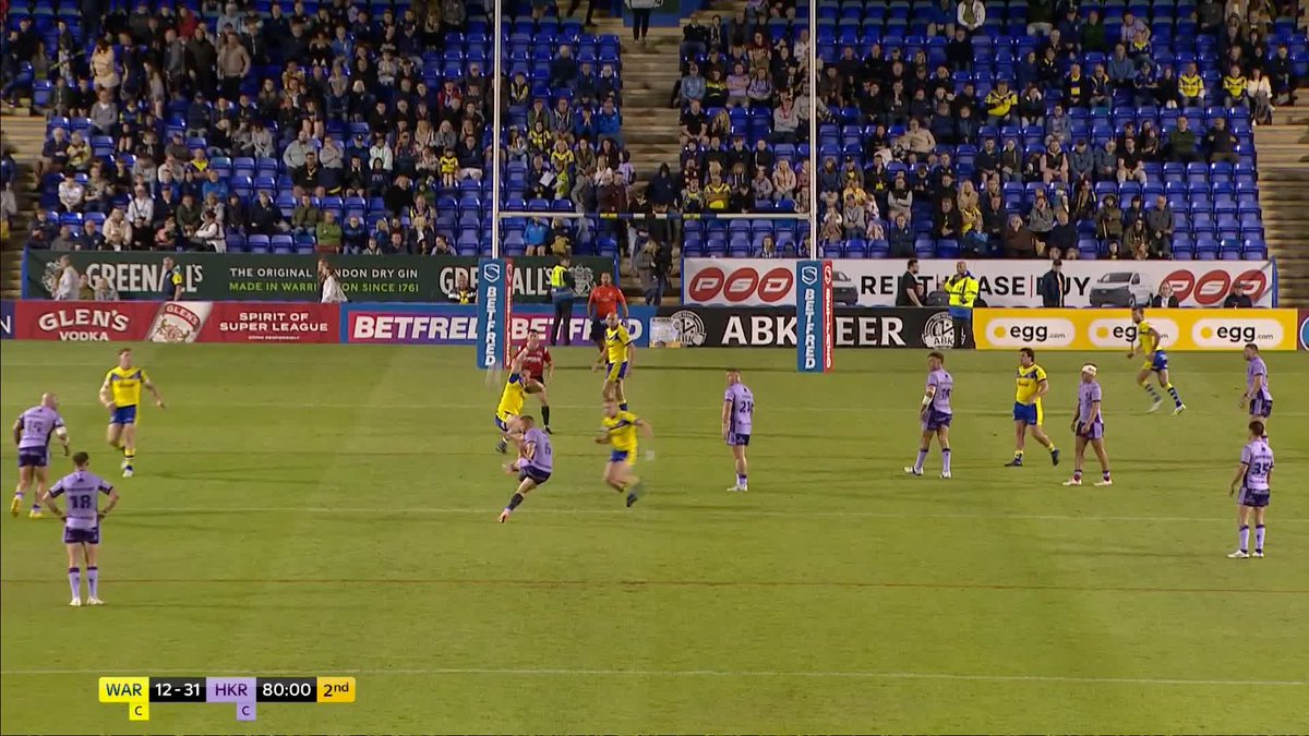 Mikey Lewis finishes the match with a cheeky drop goal 🔥