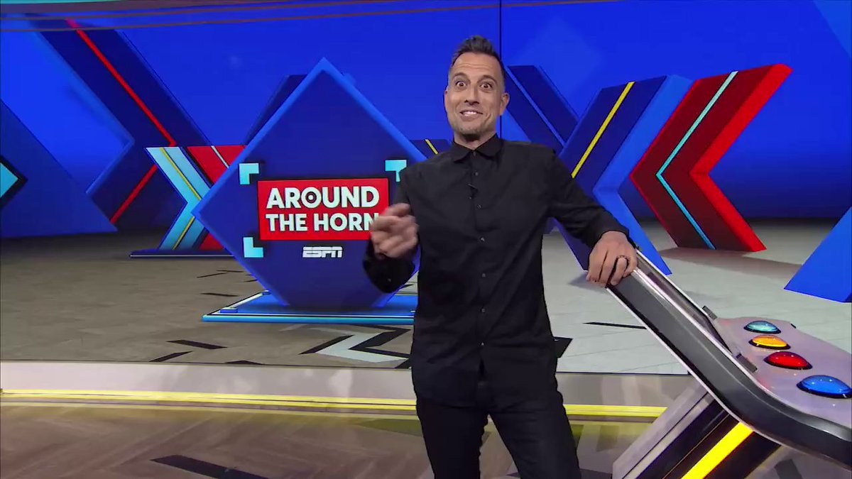 "I was 24 when I started on this show. I grew up on this show. This show helped me grow up. Maybe some of you feel the same way too." ❤️ After 23 years, Tony Reali signs off for the final time on Around the Horn 👏