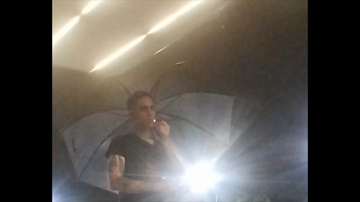 Martín Cenizen - Solo pienso en catástrofe 🌧️ 🆕