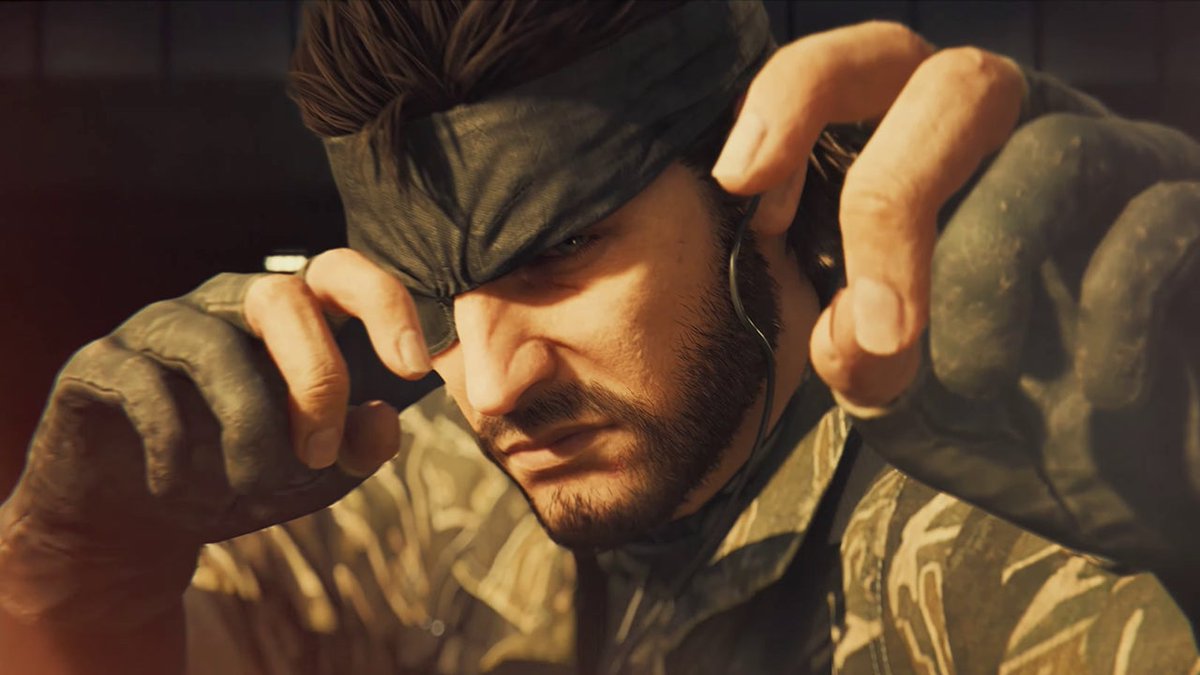 "SNAAAKE EAAATER!" Metal Gear Solid Delta: Snake Eater features a completely redone opening sequence in the remake, with a brand new recording of the theme song performed by Cynthia Harrell.