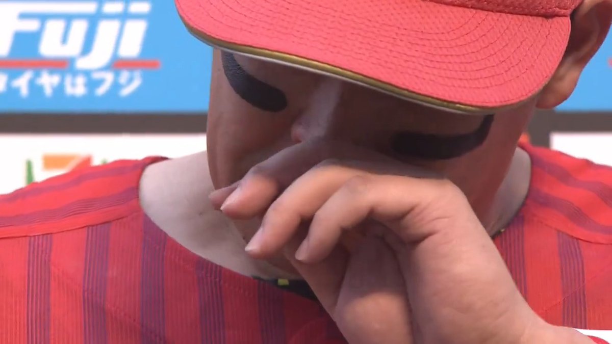 2000安打達成後のヒーローインタビュー 涙&気遣いにあふれた浅村選手らしいコメント💬 #浅村栄斗 #RakutenEagles #キ!